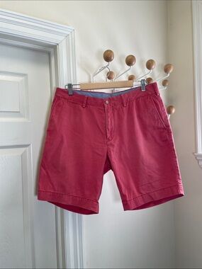 Ralph Lauren Classic Fit Flat Front Preppy Shorts - Red - 34